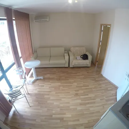 Apartment Vp Pasific 1