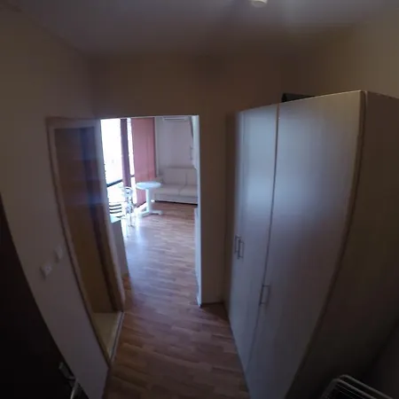 Vp Pasific 1 Apartment